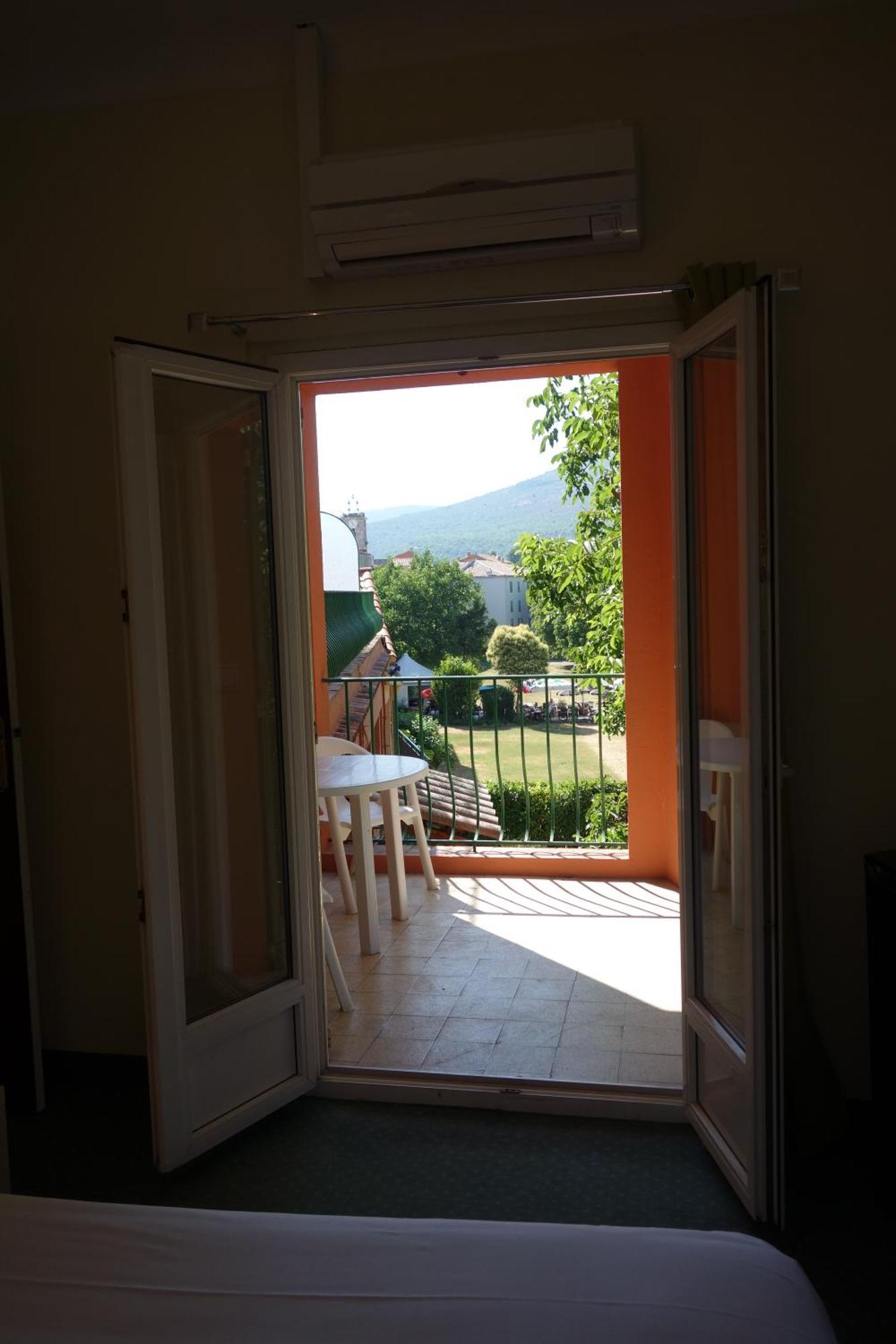 Hotel Le Prejoly Saint-Vallier-de-Thiey Quarto foto