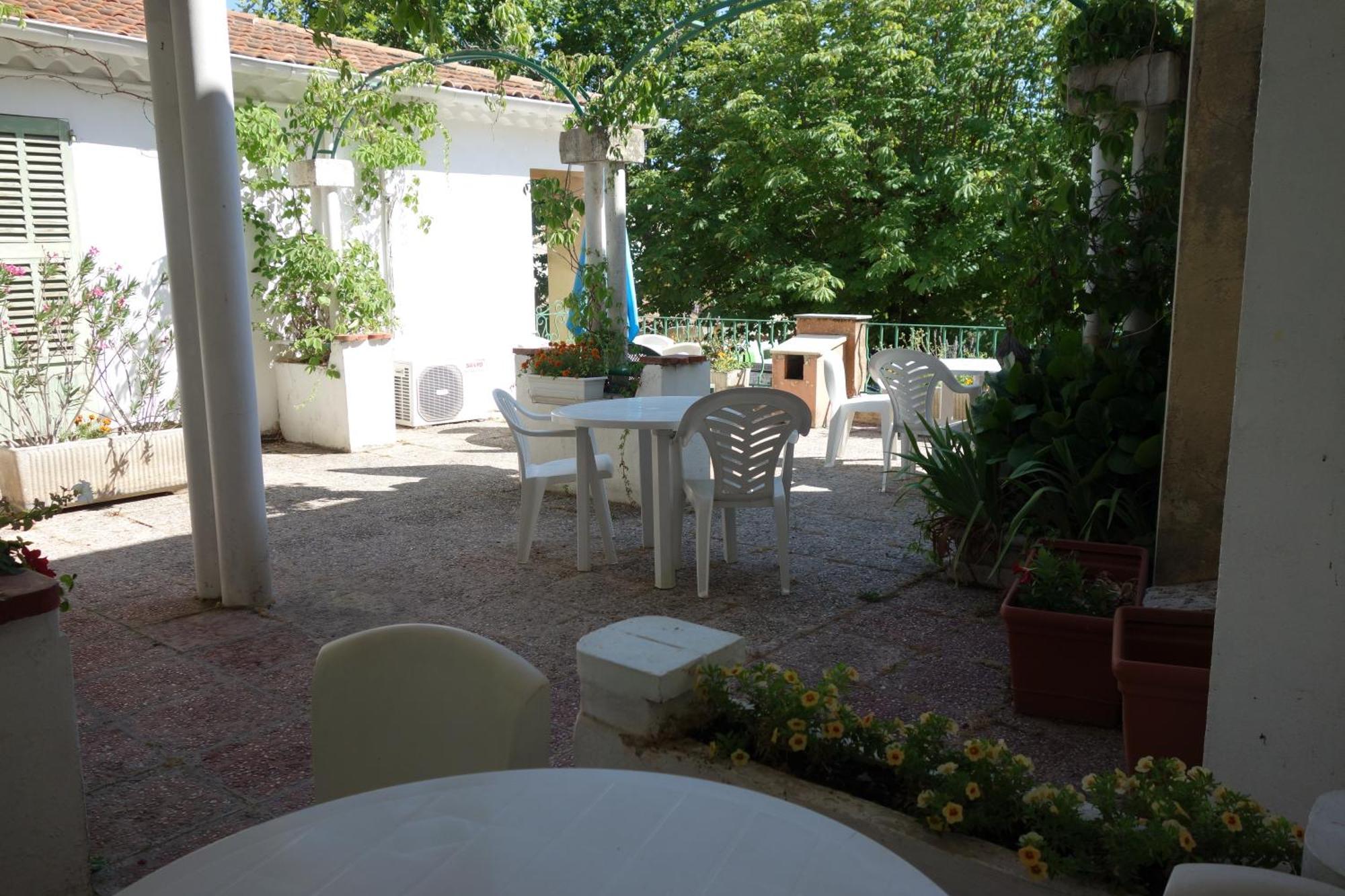 Hotel Le Prejoly Saint-Vallier-de-Thiey Quarto foto
