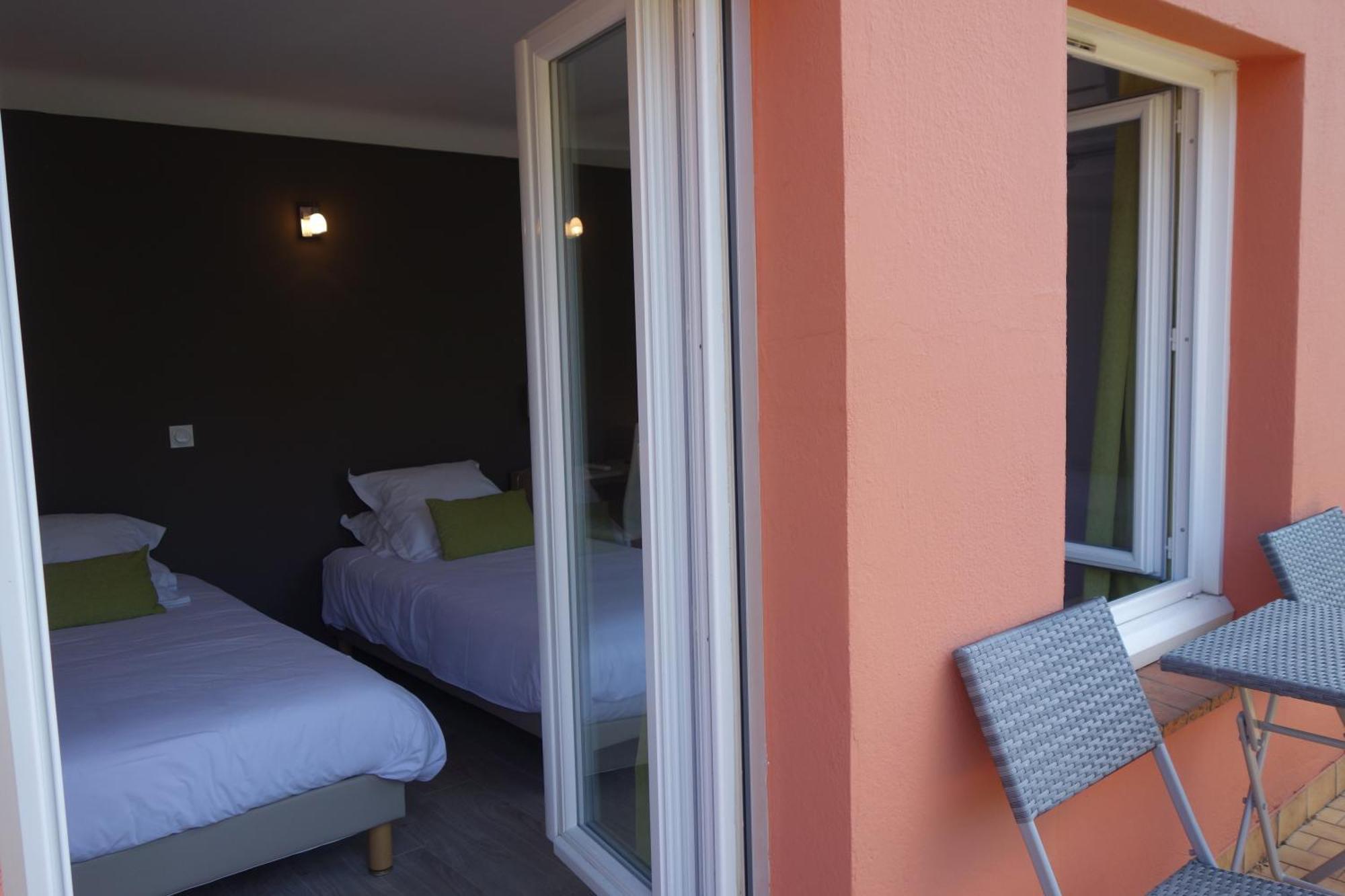 Hotel Le Prejoly Saint-Vallier-de-Thiey Quarto foto
